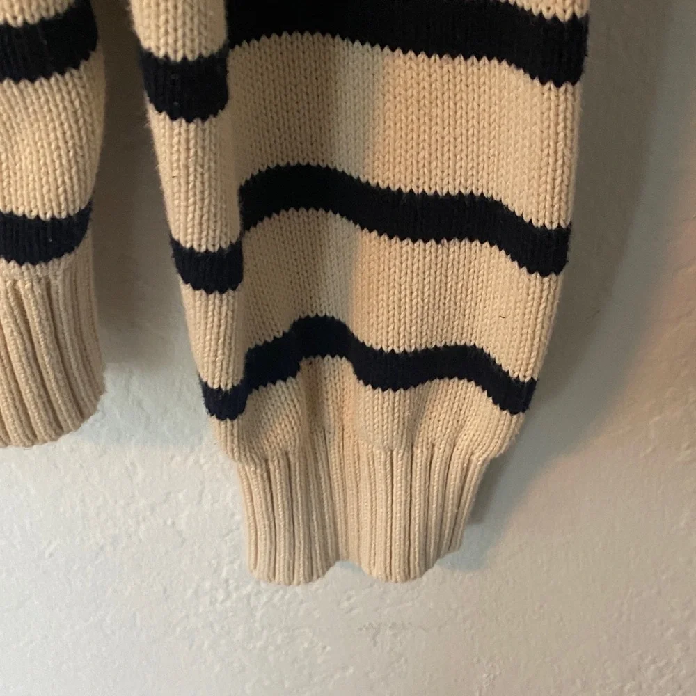 Brandy Melville Aleah Cream and Black  Zip-Up Sweater - Picture 8 of 10